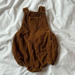 The simple folk overall romper in chocolate corduroy size 18 to 24 months